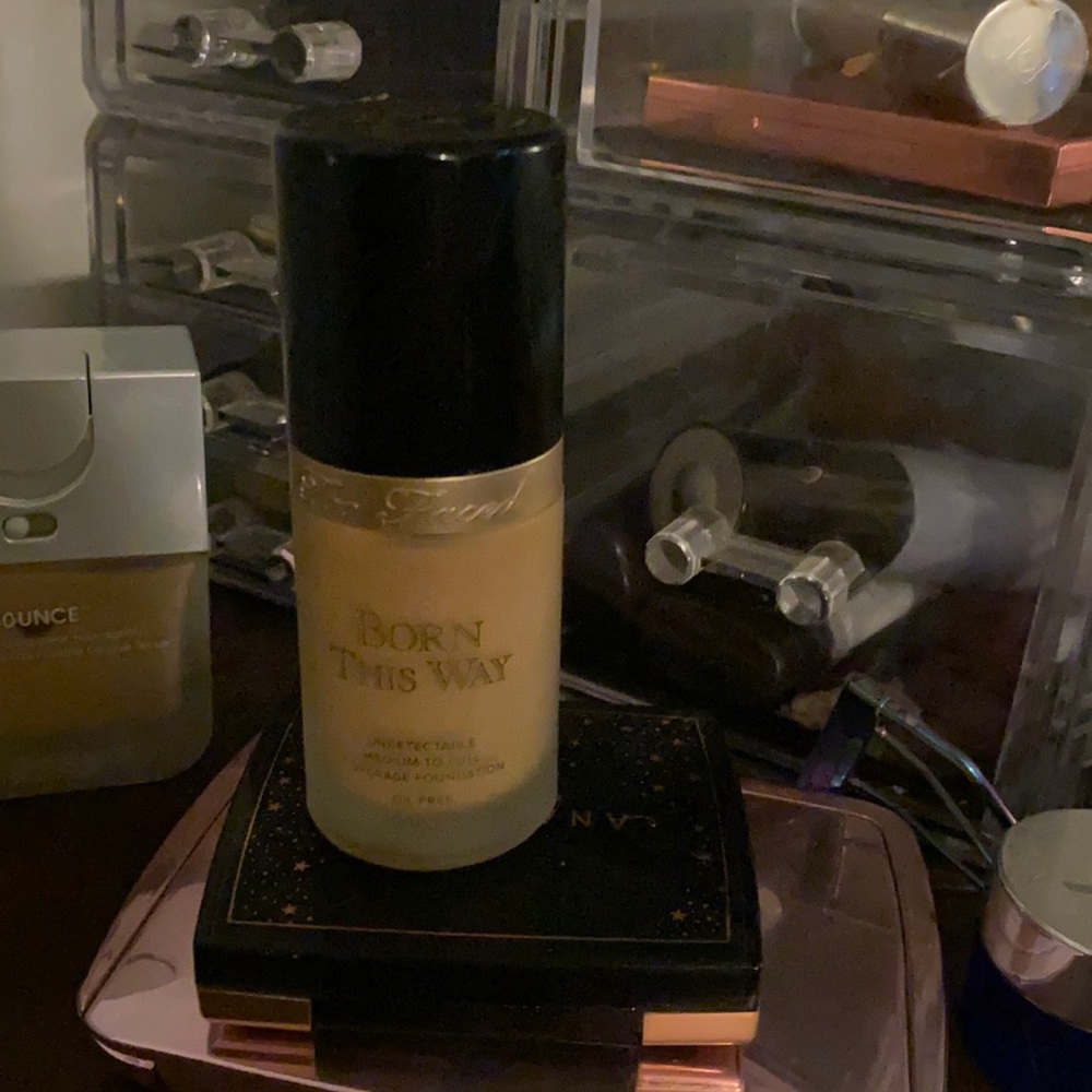 Too faced born this way foundation